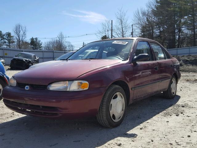 1Y1SK5285WZ425006 - 1998 CHEVROLET GEO PRIZM BURGUNDY photo 2