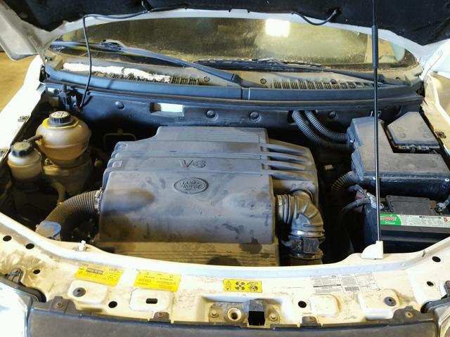 SALNM22233A280430 - 2003 LAND ROVER FREELANDER WHITE photo 7