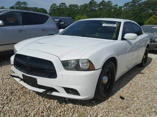 2C3CDXAT7CH152669 - 2012 DODGE CHARGER PO WHITE photo 2