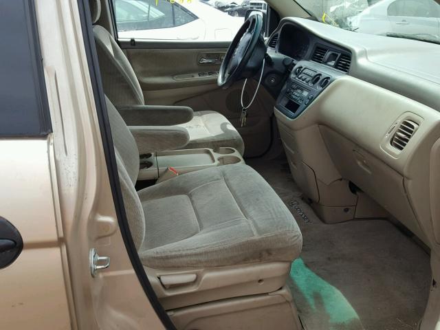 5FNRL18532B012622 - 2002 HONDA ODYSSEY LX GOLD photo 5