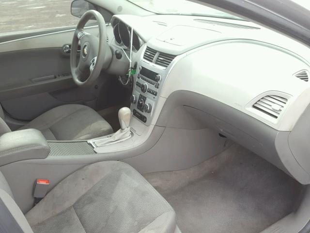 1G1ZA5E06CF216679 - 2012 CHEVROLET MALIBU LS 银色 照片 5