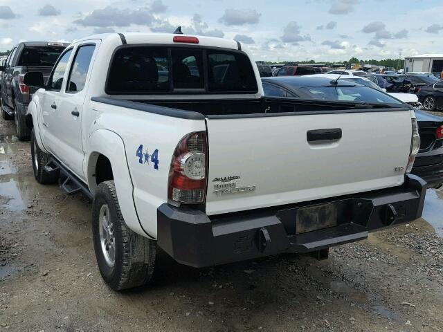 5TFLU4EN7CX025017 - 2012 TOYOTA TACOMA DOU WHITE photo 3