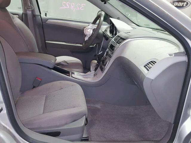1G1ZB5E06CF294604 - 2012 CHEVROLET MALIBU LS Gümüş foto 5