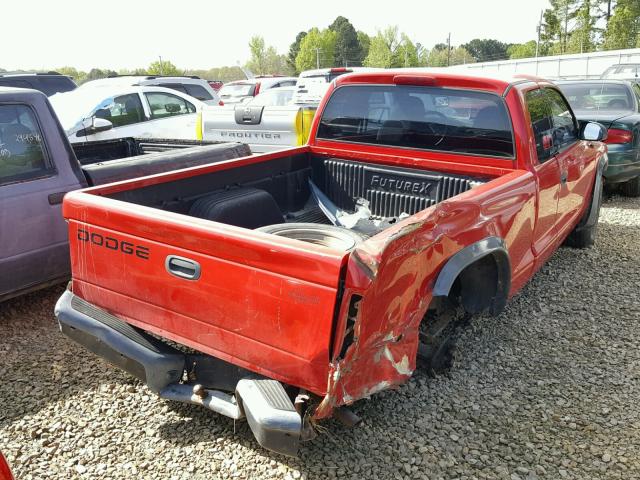 1B7GL12X82S586315 - 2002 DODGE DAKOTA BAS RED photo 4