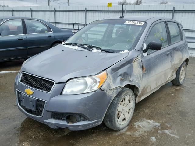 KL1TD6DE9BB200559 - 2011 CHEVROLET AVEO LS GRAY photo 2