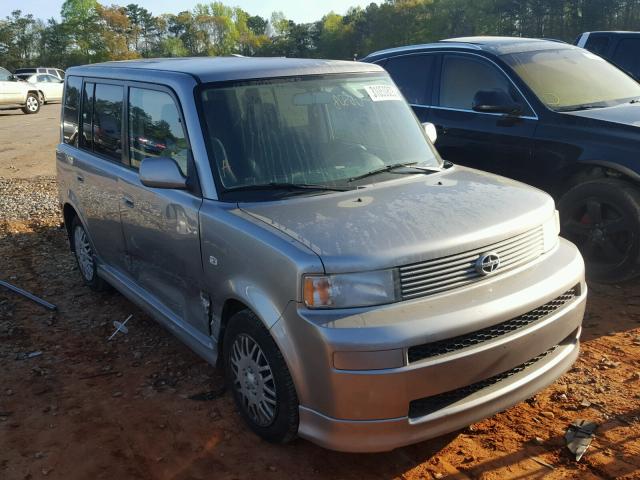 JTLKT324664088169 - 2006 TOYOTA SCION XB SILVER photo 1