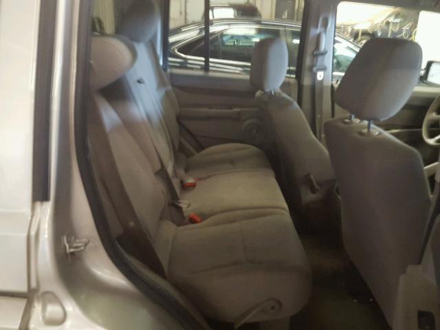 1J8HG48N58C156527 - 2008 JEEP COMMANDER SILVER photo 6