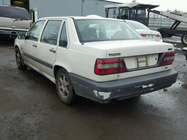 YV1LS5517S1226100 - 1995 VOLVO 850 BASE WHITE photo 3