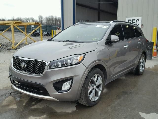 5XYPKDA51GG004041 - 2016 KIA SORENTO SX GRAY photo 2