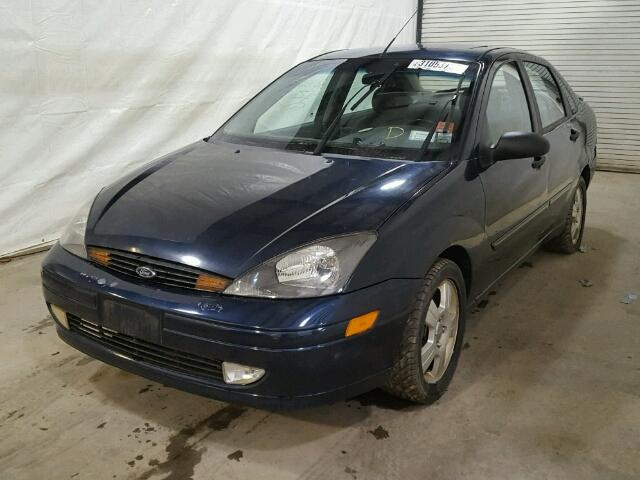 1FAFP38Z24W153501 - 2004 FORD FOCUS ZTS BLUE photo 2