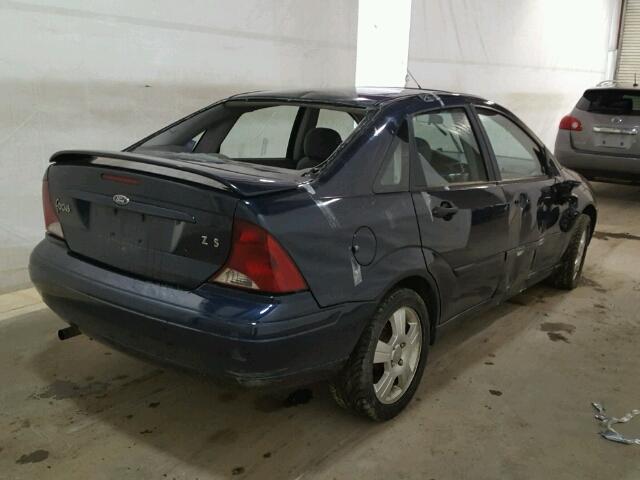 1FAFP38Z24W153501 - 2004 FORD FOCUS ZTS BLUE photo 4