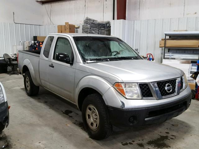 1N6BD06T76C414153 - 2006 NISSAN FRONTIER K SILVER photo 1