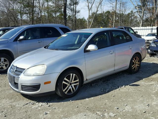 3VWJM71KX8M071262 - 2008 VOLKSWAGEN JETTA S 银色 照片 2