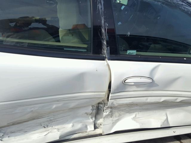 2G2WP552761214997 - 2006 PONTIAC GRAND PRIX WHITE photo 9