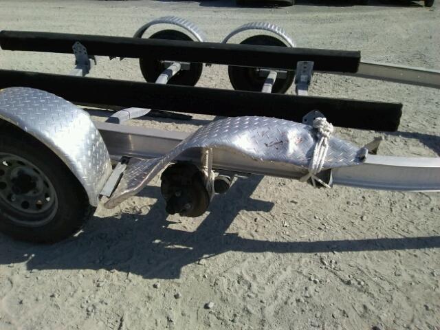 5A4RS3T2XE2004264 - 2014 BOAT TRAILER SILVER photo 9