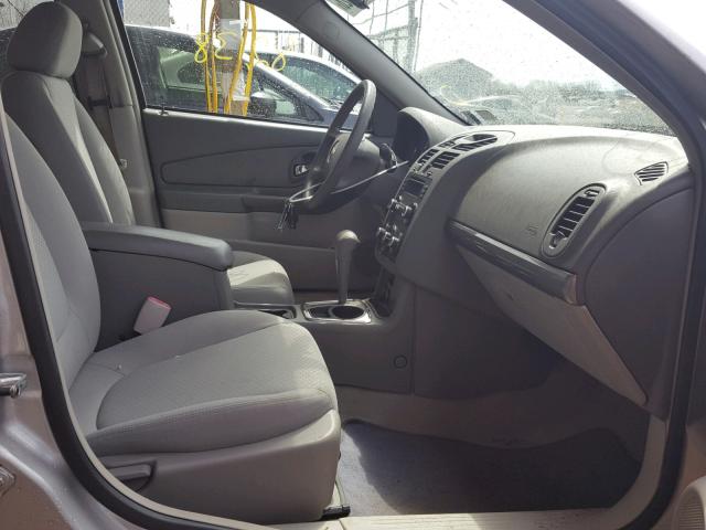 1G1ZS58F97F227632 - 2007 CHEVROLET MALIBU LS ვერცხლისფერი ფოტო 5