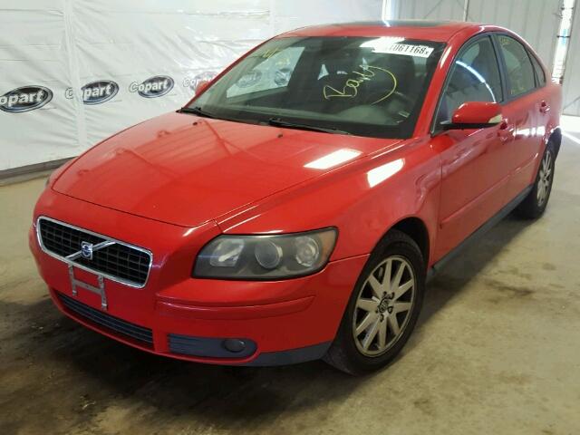 YV1MS682562159902 - 2006 VOLVO S40 T5 RED photo 2