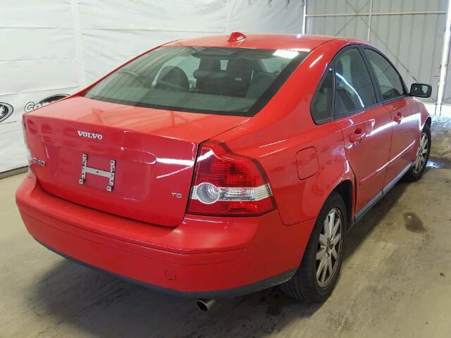 YV1MS682562159902 - 2006 VOLVO S40 T5 RED photo 4