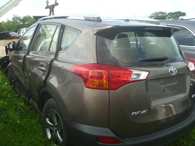 JTMZFREV2FD056070 - 2015 TOYOTA RAV4 LE Qəhvəyi foto 3