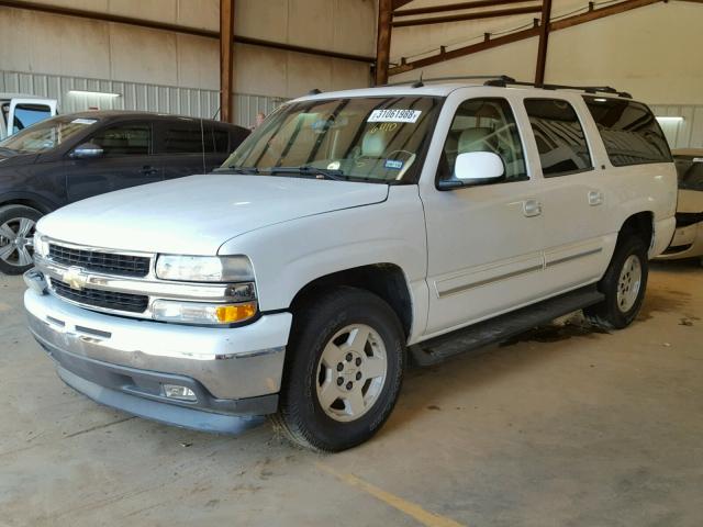 3GNEC16Z05G276410 - 2005 CHEVROLET SUBURBAN C WHITE photo 2