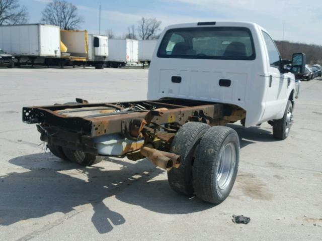 1FDWF37RX8EC08671 - 2008 FORD F350 SUPER WHITE photo 4