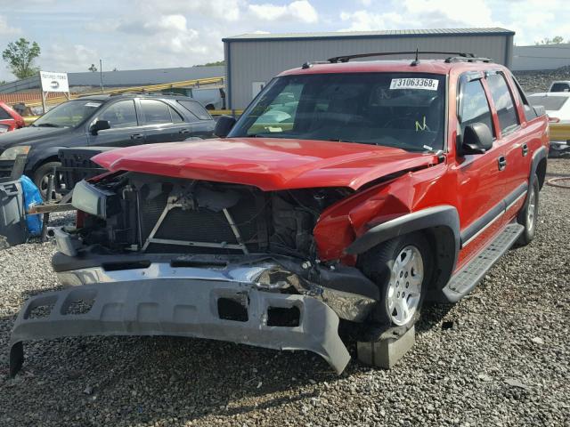 3GNEC13T83G343638 - 2003 CHEVROLET AVALANCHE RED photo 2