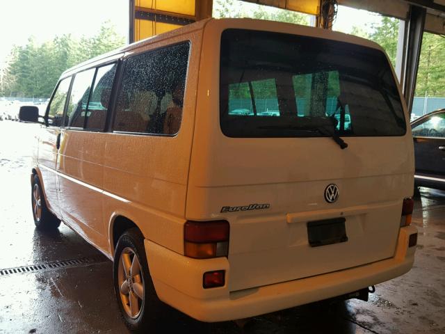 WV2MB47063H007194 - 2003 VOLKSWAGEN EUROVAN MV WHITE photo 3