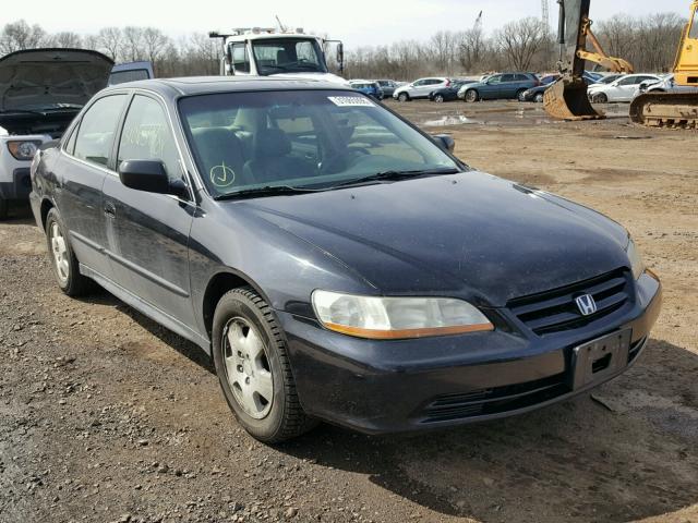 1HGCG16582A019217 - 2002 HONDA ACCORD EX BLACK photo 1