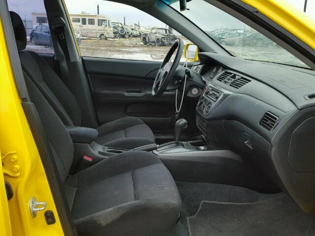 JA3AJ66F26U608280 - 2006 MITSUBISHI LANCER RAL YELLOW photo 5