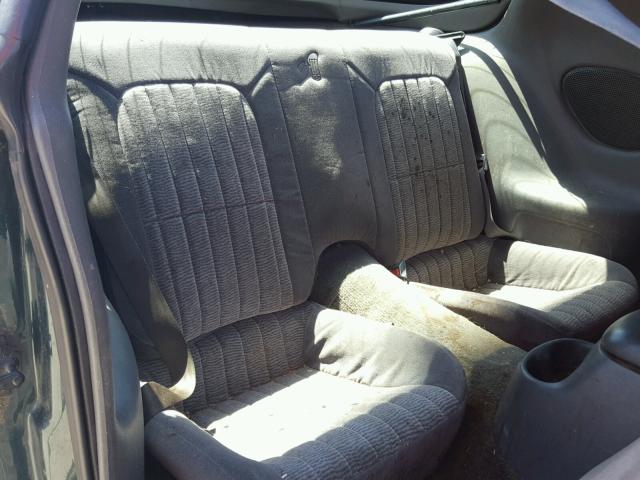 2G1FP22K0V2101103 - 1997 CHEVROLET CAMARO BAS 绿色 照片 6