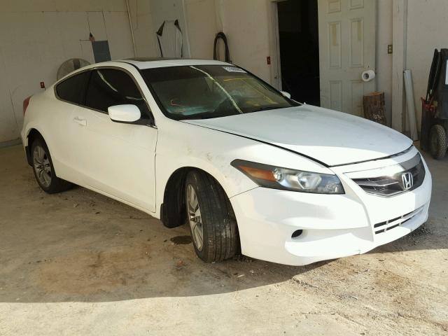 1HGCS1B8XBA008735 - 2011 HONDA ACCORD EXL WHITE photo 1