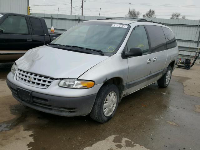 1C4GJ44G6YB742218 - 2000 CHRYSLER GRAND VOYA Gümüş foto 2
