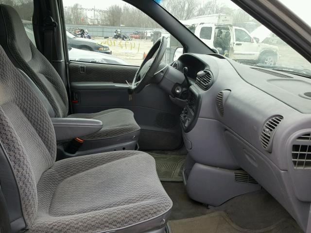 1C4GJ44G6YB742218 - 2000 CHRYSLER GRAND VOYA Gümüş foto 5