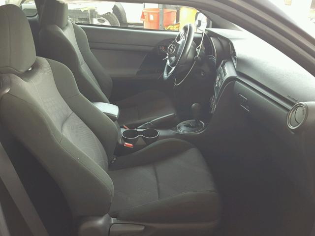 JTKJF5C77B3011922 - 2011 TOYOTA SCION TC 灰色 照片 5