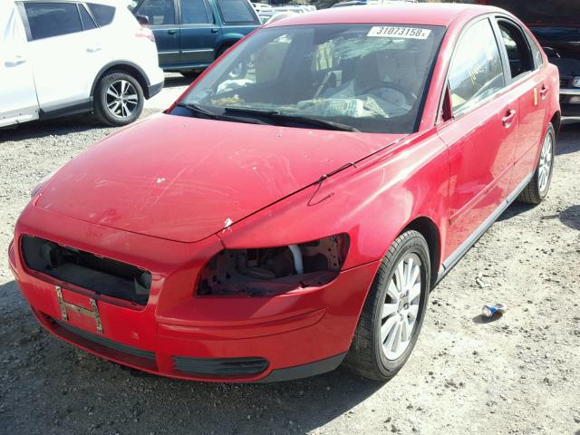 YV1MS382452048125 - 2005 VOLVO S40 2.4I RED photo 2