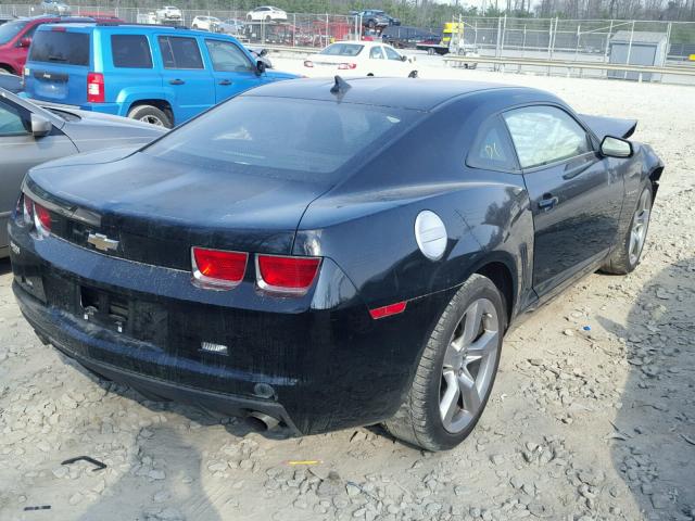 2G1FE1EV7A9192054 - 2010 CHEVROLET CAMARO LS BLACK photo 4