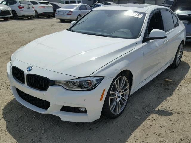 WBA8B3G38HNU36136 - 2017 BMW 340 I Beyaz fotoğraf 2