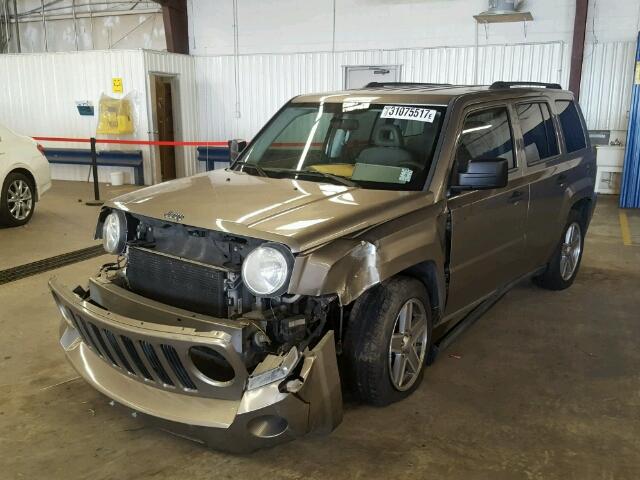 1J8FT28W78D519484 - 2008 JEEP PATRIOT SP TAN photo 2