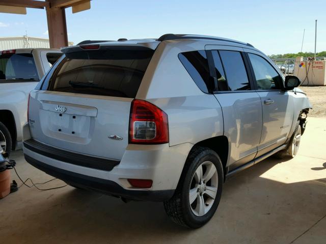 1C4NJDAB3DD277699 - 2013 JEEP COMPASS BA SILVER photo 4