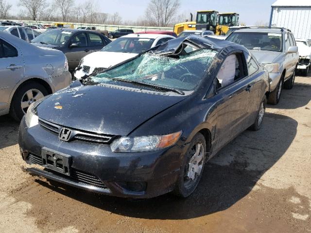 2HGFG11688H519692 - 2008 HONDA CIVIC LX BLACK photo 2