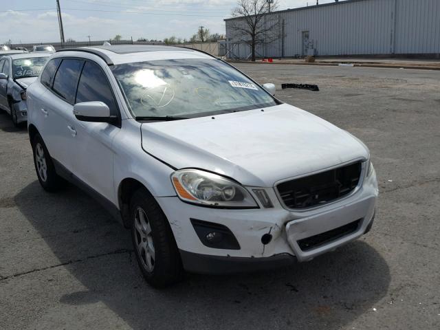 YV4982DL0A2080063 - 2010 VOLVO XC60 3.2 WHITE photo 1