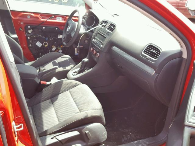 WVWDB7AJ8DW131823 - 2013 VOLKSWAGEN GOLF 红色 照片 5