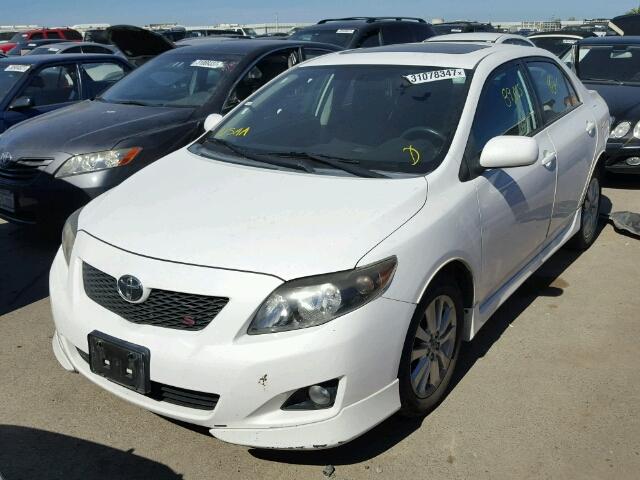 1NXBU40E49Z015912 - 2009 TOYOTA COROLLA/S/ WHITE photo 2