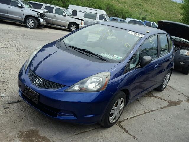 JHMGE88229S007925 - 2009 HONDA FIT BLUE photo 2