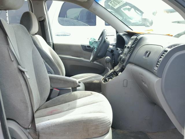 KNDMB233476111512 - 2007 KIA SEDONA EX SILVER photo 5