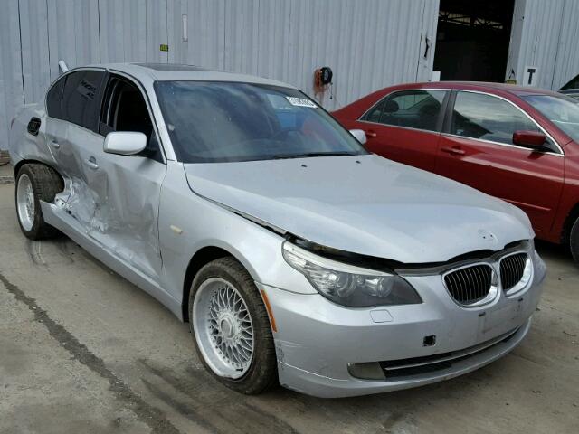 WBANV135X8BZ47919 - 2008 BMW 528 XI SILVER photo 1