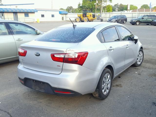 KNADM4A38F6478420 - 2015 KIA RIO LX Արծաթագույն լուսանկար 4