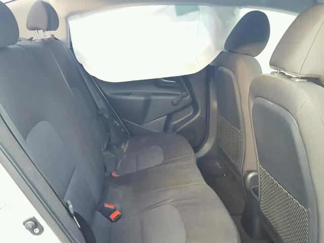 KNADM4A38F6478420 - 2015 KIA RIO LX Արծաթագույն լուսանկար 6