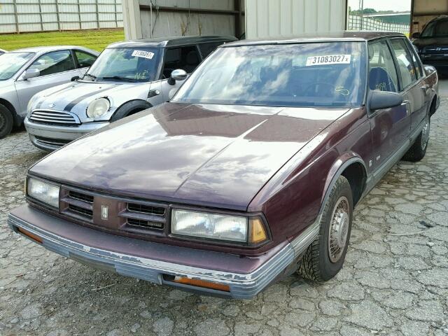 1G3HY54C5LH366927 - 1990 OLDSMOBILE DELTA 88 BURGUNDY photo 2