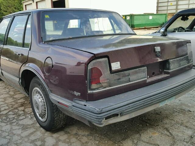 1G3HY54C5LH366927 - 1990 OLDSMOBILE DELTA 88 BURGUNDY photo 9